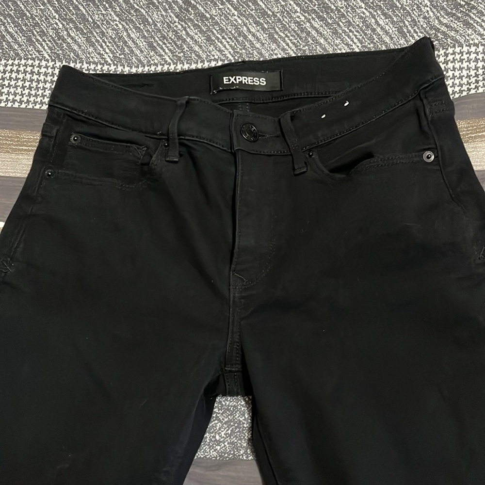 Express Jean - Picture 2 of 3